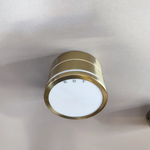 چراغ سقفی مدل هالوژن طلایی